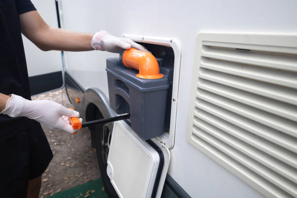 Best Construction site porta potty rental  in Ladysmith, WI